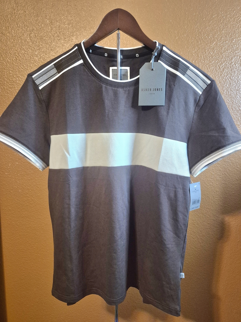 Brown Short-Sleeve Crewneck Tee with Cream Stripe